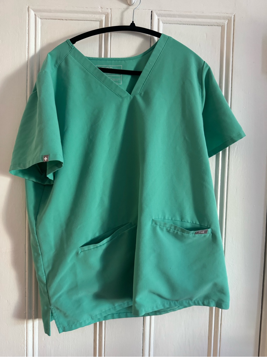 Figs Women's Scrub Top In Teal/Mint Green
